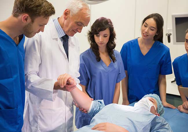 Comissão de Ensino Médico do CFM debate o futuro da Residência Médica no Brasil